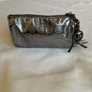 Michael Kors Cosmetic Bag with Detachable Keychain/Charm